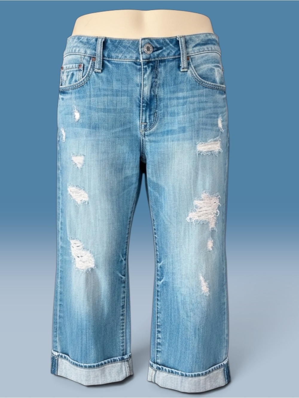 American Eagle Outfitters Light Blue Distressed Cropped Boyfriend Jeans